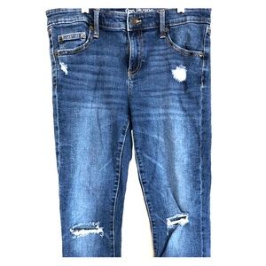 Gap Women’s Girlfriend Mid Rise Distressed Jeans